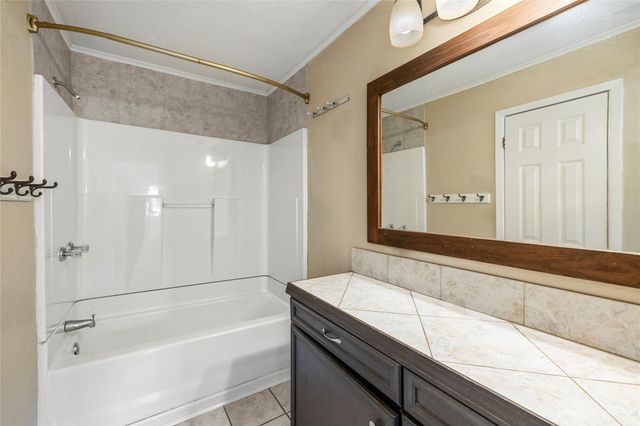 1401 Brazos ST, Marble Falls, TX 78654