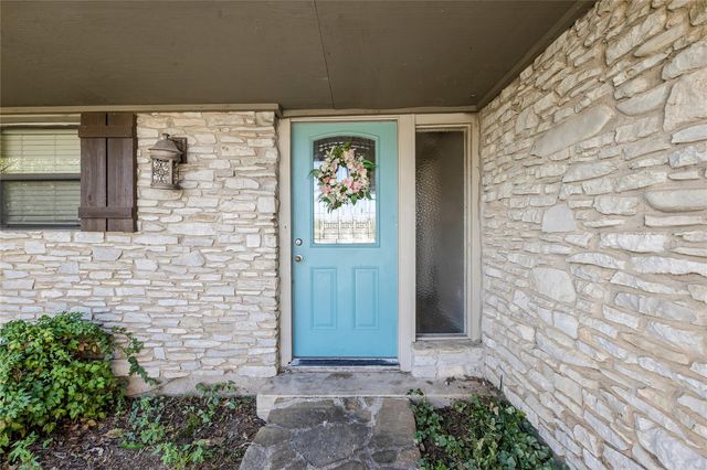 1401 Brazos ST, Marble Falls, TX 78654