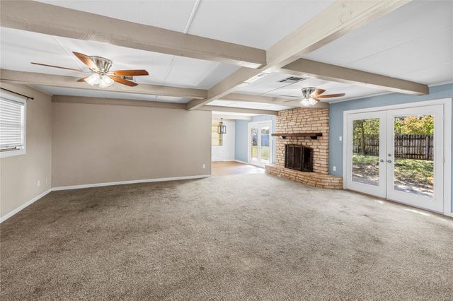 1401 Brazos ST, Marble Falls, TX 78654