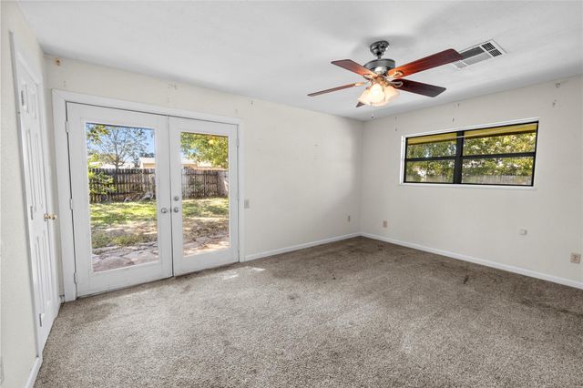 1401 Brazos ST, Marble Falls, TX 78654