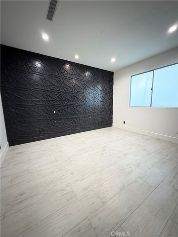 7067 Middlesbury Ridge Cir, West Hills, CA 91307