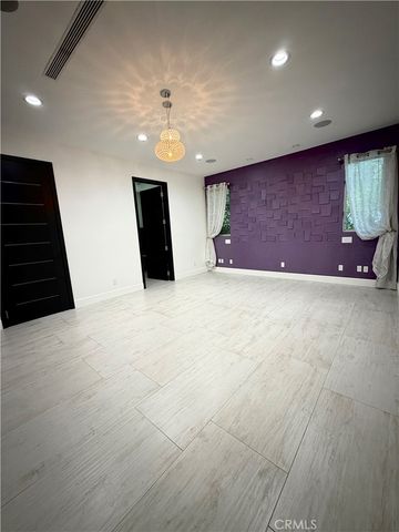 7067 Middlesbury Ridge Cir, West Hills, CA 91307
