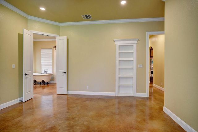 115 Pine Point CV, Elgin, TX 78621