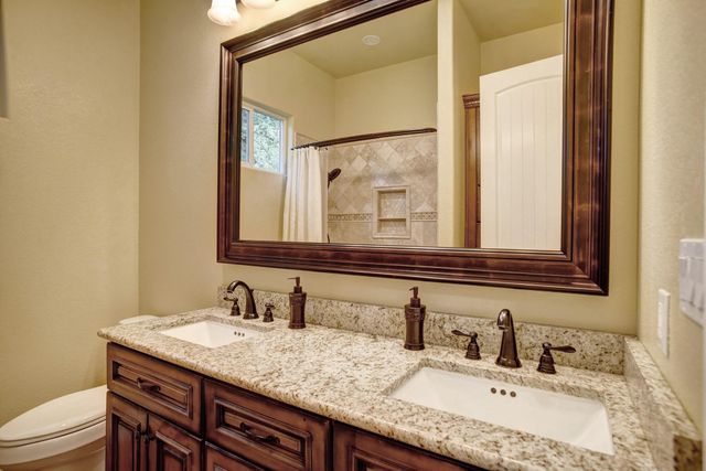 115 Pine Point CV, Elgin, TX 78621