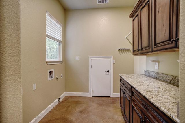 115 Pine Point CV, Elgin, TX 78621