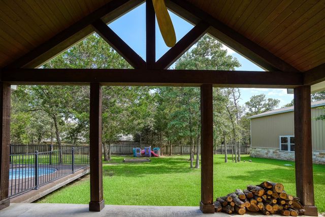 115 Pine Point CV, Elgin, TX 78621