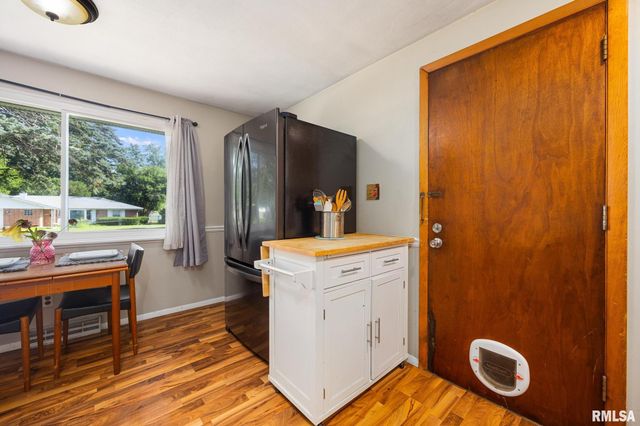 508 W KELLAR Parkway, Peoria, IL 61614