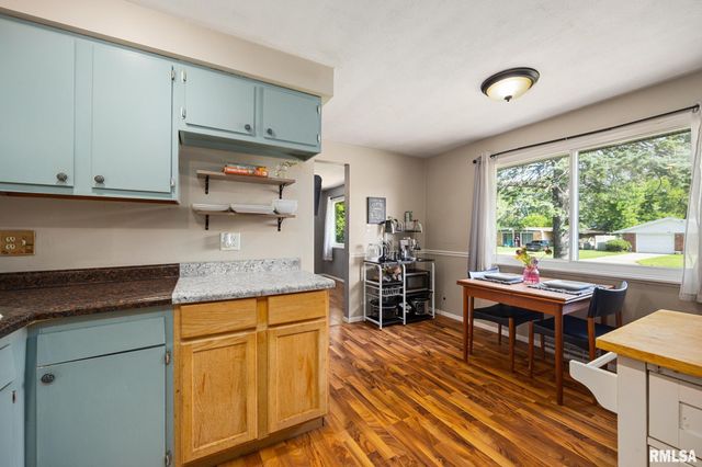 508 W KELLAR Parkway, Peoria, IL 61614