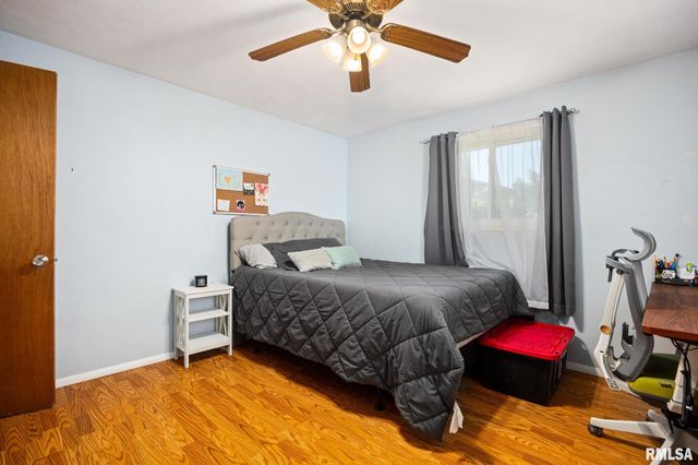508 W KELLAR Parkway, Peoria, IL 61614