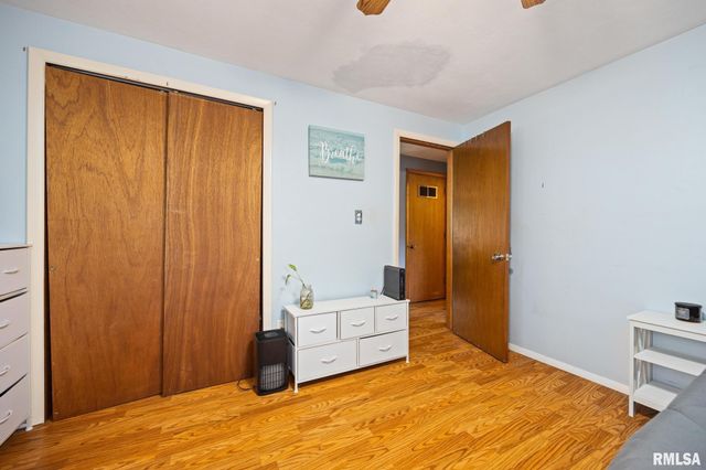 508 W KELLAR Parkway, Peoria, IL 61614