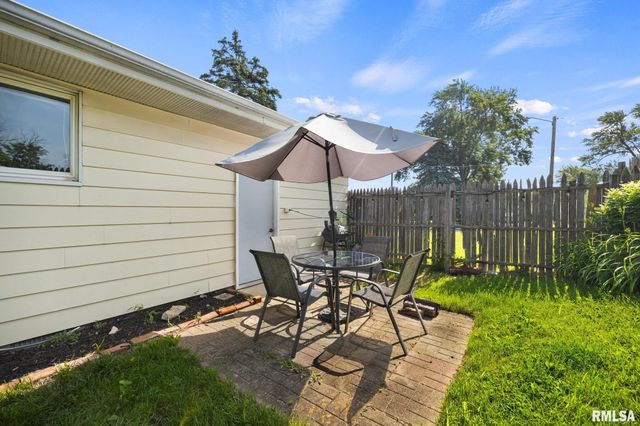 508 W KELLAR Parkway, Peoria, IL 61614