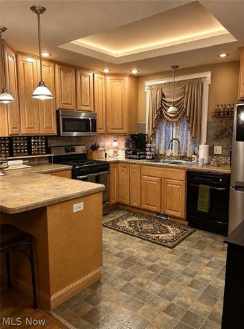 4323 River Street, Willoughby, OH 44094