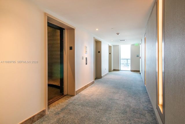 6799 Collins Ave LPH04, Miami Beach, FL 33141