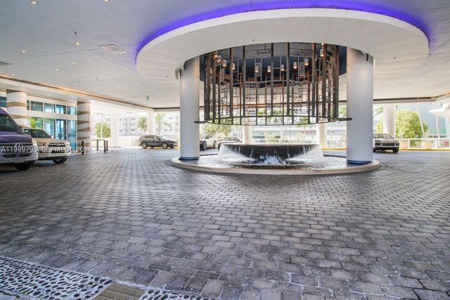 6799 Collins Ave LPH04, Miami Beach, FL 33141