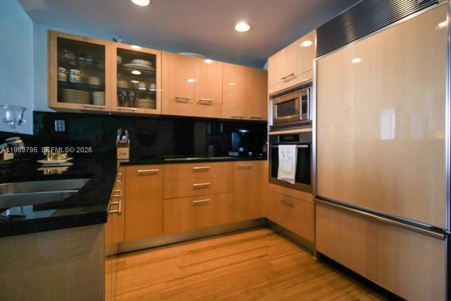 6799 Collins Ave LPH04, Miami Beach, FL 33141