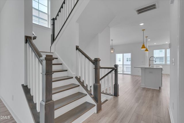 414 Clementine Drive, Cary, NC 27519