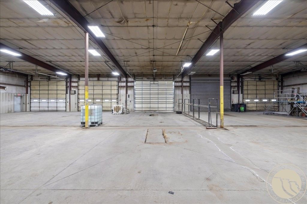 6830 Commercial AVENUE, Billings, MT 59101 photo 23