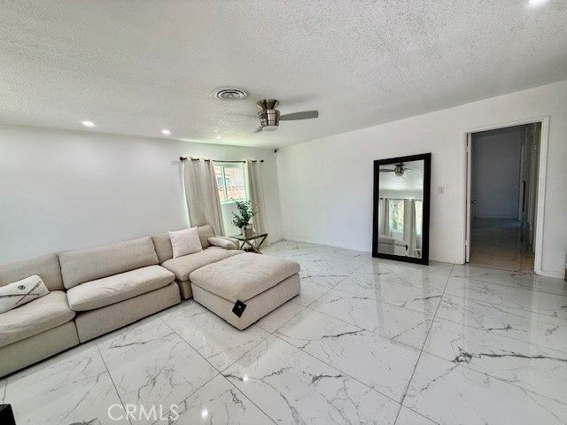 44513 Tabler, Lancaster, CA 93535