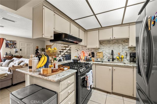 630 S Knott Avenue 25, Anaheim, CA 92804