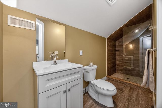 133 MOIR AVE, Conshohocken, PA 19428