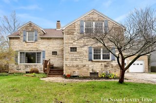 15008 Lakeshore Drive, Grand Haven Twp, MI 49417