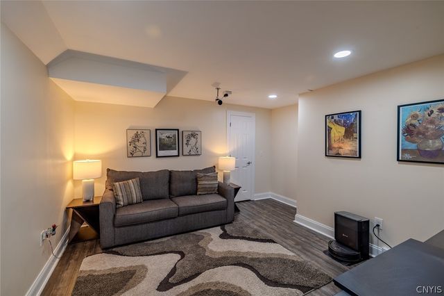 4618 Setting Sun, Onondaga, NY 13215