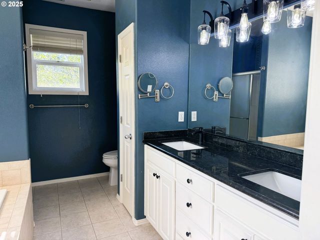 13728 Sw 130TH Pl, Portland, OR 97223