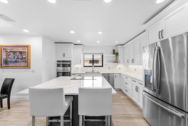 4382 White Cedar Lane, Delray Beach, FL 33445