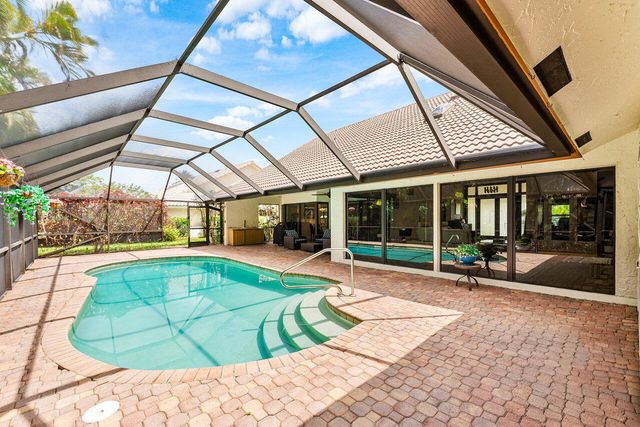 4382 White Cedar Lane, Delray Beach, FL 33445