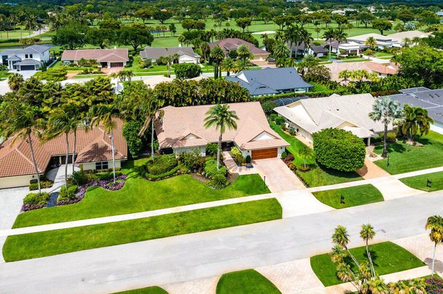 4382 White Cedar Lane, Delray Beach, FL 33445