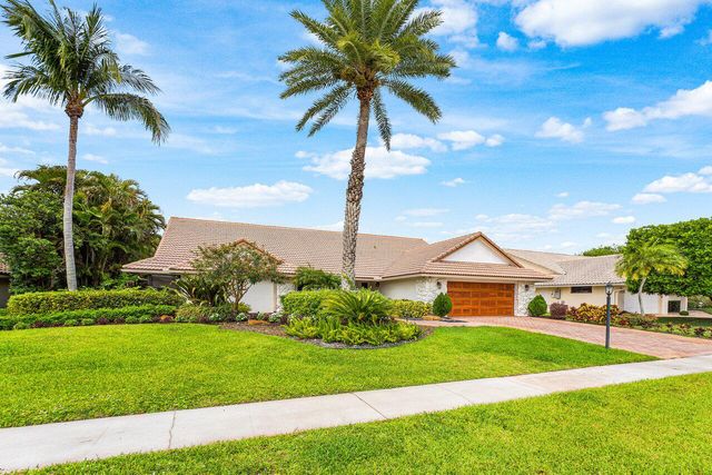 4382 White Cedar Lane, Delray Beach, FL 33445