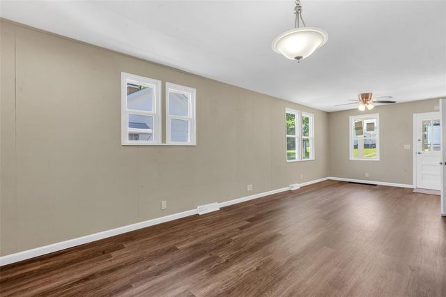 1803 E Belle Avenue, Belleville, IL 62221
