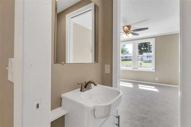 1803 E Belle Avenue, Belleville, IL 62221
