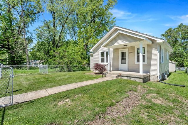 1803 E Belle Avenue, Belleville, IL 62221
