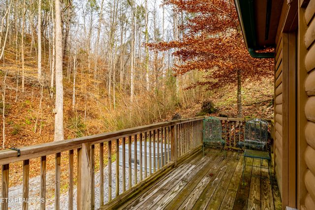 5909 Old Walland Hwy, Walland, TN 37886