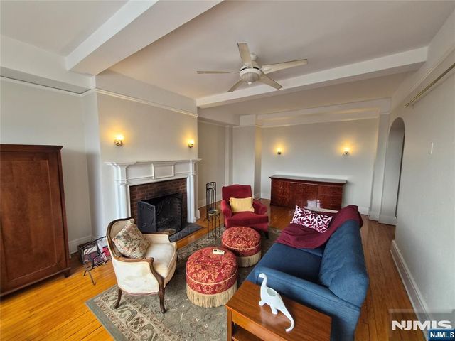 363-377 Mount Prospect 1B, Newark, NJ 07104