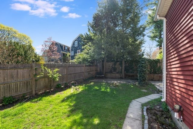 1 Chetwynd Road, Cambridge, MA 02140