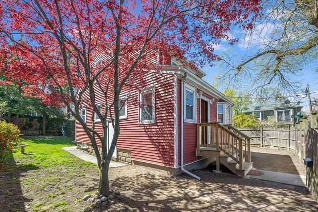1 Chetwynd Road, Cambridge, MA 02140