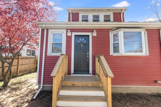 1 Chetwynd Road, Cambridge, MA 02140