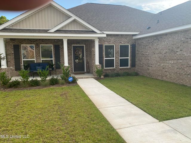 7233 Barley Drive, Ocean Springs, MS 39564