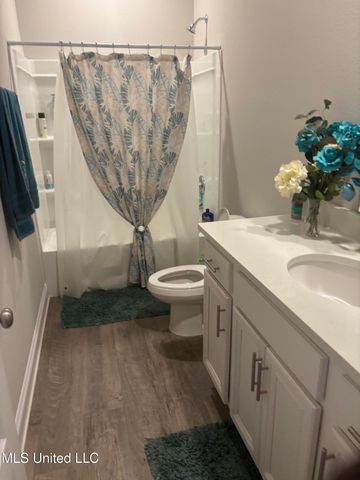 7233 Barley Drive, Ocean Springs, MS 39564