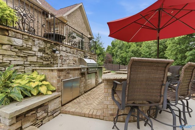 125 Foxfield Drive, Madison, AL 35758