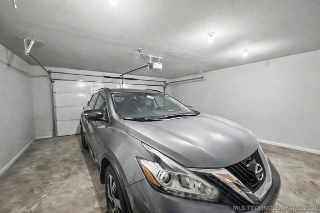 404 E Cottonwood Avenue, Fort Gibson, OK 74434