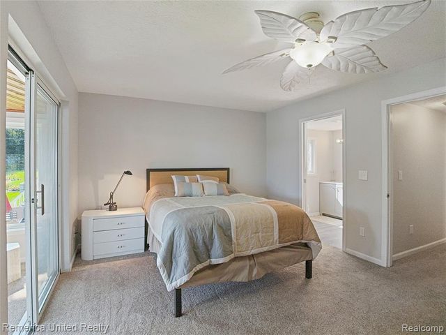 16431 Oak Hill Drive, Fenton, MI 48430