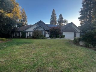 2489 W Beechwood Avenue, Fresno, CA 93711