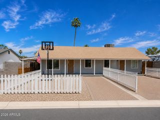 1812 N 31ST Place, Phoenix, AZ 85008