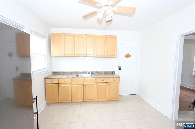 1 West Street 2, Elmwood Park, NJ 07407