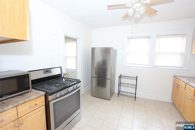 1 West Street 2, Elmwood Park, NJ 07407