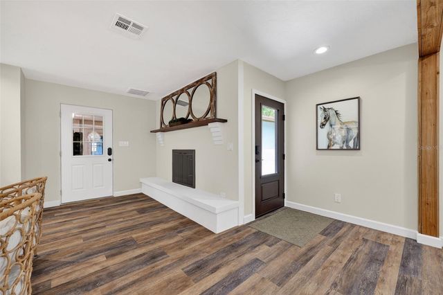 6147 HUPA ROAD, Sarasota, FL 34241