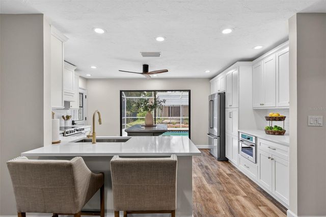 6147 HUPA ROAD, Sarasota, FL 34241